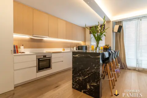 Piso en Carrer de Josep Anselm Clavé, 2