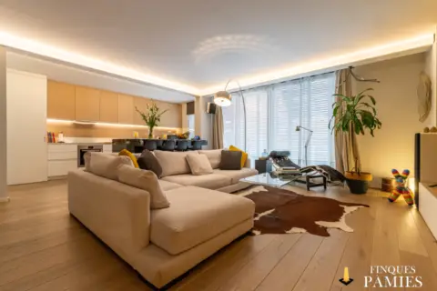 Piso en Carrer de Josep Anselm Clavé, 2