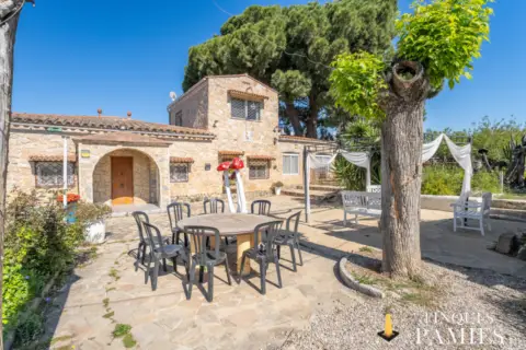 Finca rústica en Camino Travesser, nº 1