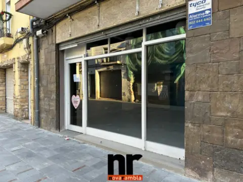 Local comercial en Carrer Nou