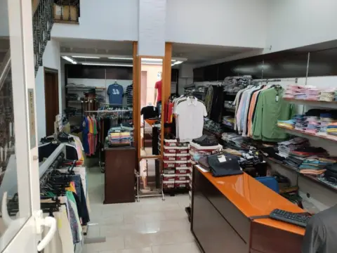 Local comercial en Carretera de la Huerta de Cabo