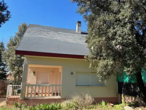 Chalet en calle de Colombia