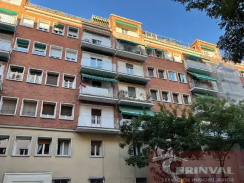 Piso en calle de Ferraz