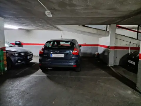 Garaje en Carrer d'Irlanda