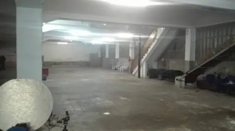Nave industrial en Carrer del Doctor Torras i Bages