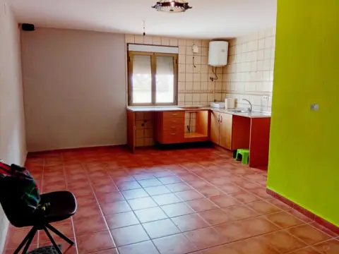 Casa en Cañizar del Olivar