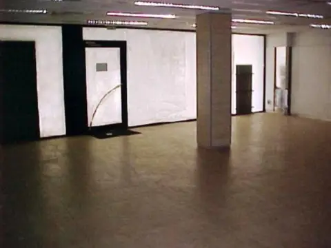 Local comercial en Avinguda de l'Onze de Setembre, 6