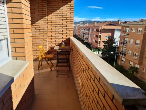 Piso en Carrer Pau Casals in Devesa (Girona Capital) · Girona Capital