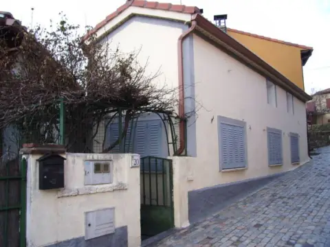 House in Garganta de los Montes