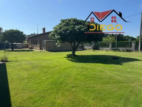 Chalet unifamiliar en Camino Izquierda