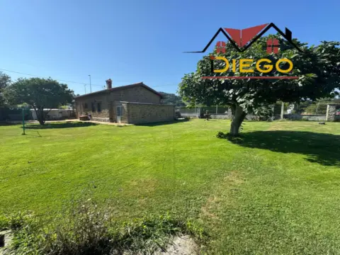 Chalet unifamiliar en Camino Izquierda