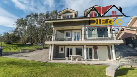 Chalet unifamiliar en calle Arenal, nº 13