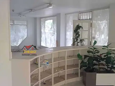 Local comercial en calle del Padre Ignacio Ellacuria, 15