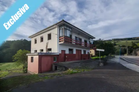 Casa en Barrio de la Secadura la Fragua, 69