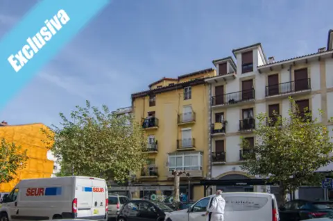 Piso en calle de Menéndez Pelayo, 36