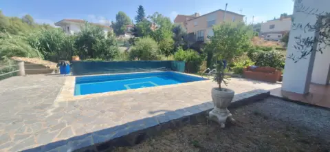 Chalet en Abrera