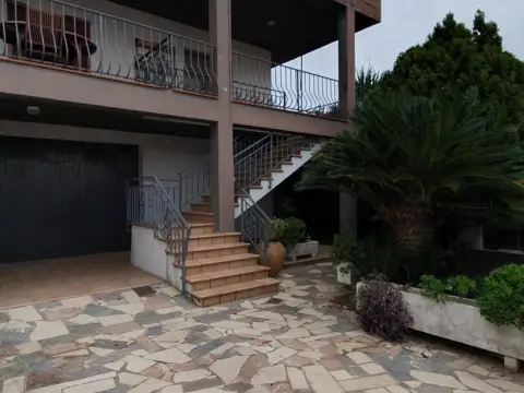 Chalet en calle de Alcalá de Xivert