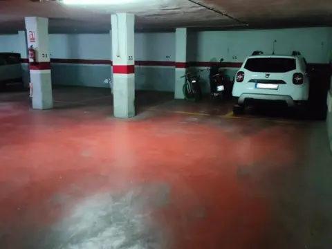 Garaje en Plaza de Emperador Carles I