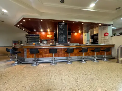 Local comercial en Carrer dels Caputxins