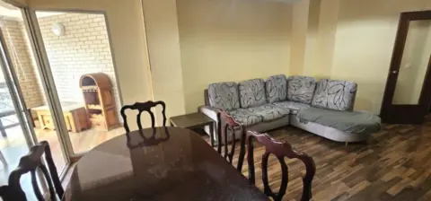 Piso en La Aurora-La Alameda
