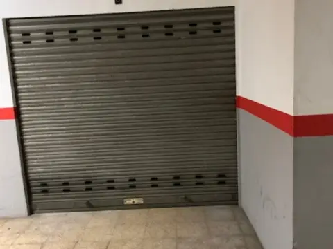 Garaje en calle Paisos Catalans-Sambola, nº 126