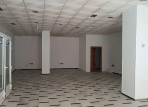 Local comercial en calle de Soria, 31