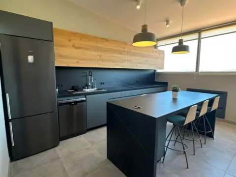 Piso en calle Arquitecto julian laguna