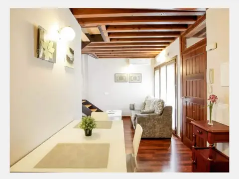 Apartamento en calle de la Plata