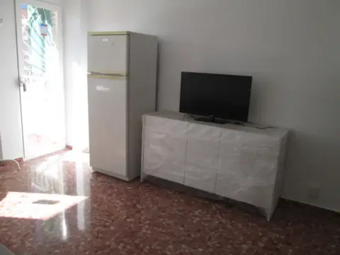 Estudio en Avenida Divina Pastora