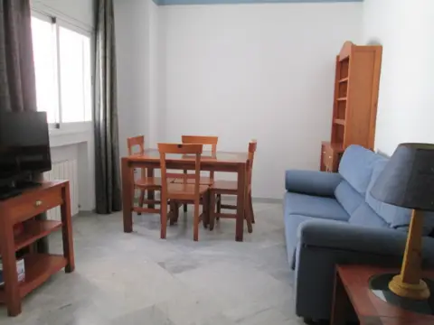 Apartamento en calle Gran Vía de Colón