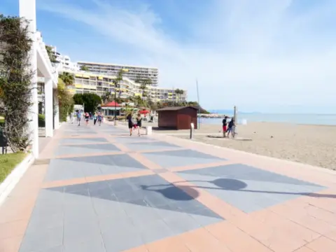 Piso en La Carihuela