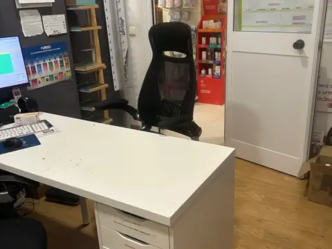 Local comercial en Barrio de Etxeberri