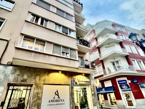 Piso en calle de Valdés