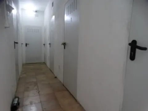 Local comercial en calle Licenciado