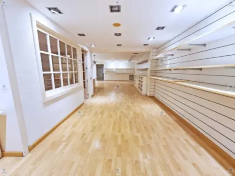 Local comercial en Centro