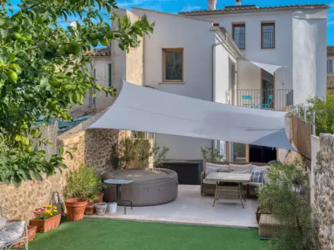 Casa adosada en Alaró