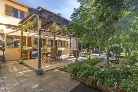 Casa rústica en Polígono 4