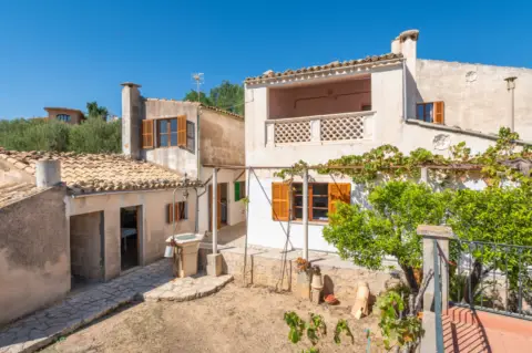 Casa unifamiliar en Carrer de la Creu