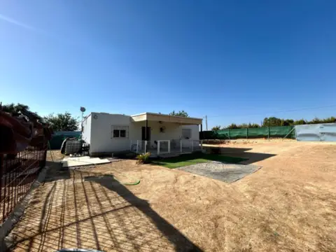 Terreno en Zona Extrarradio
