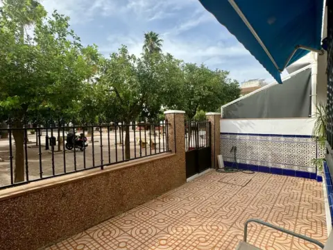 Casa adosada en Pabellón