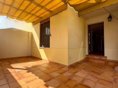 Casa adosada en El Prior