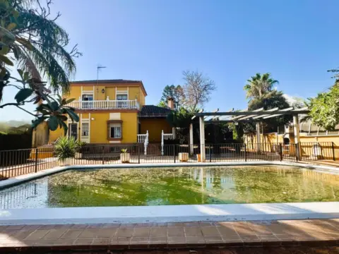 Chalet en La Feria