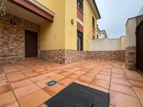 Casa adosada en El Prior