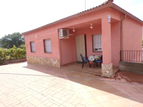 Casa en calle Eucalipto