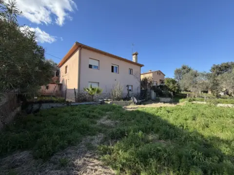 Casa en Carrer d'Antoni Gaudí, 1