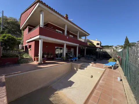 Casa en Carrer Hortènsia, 1