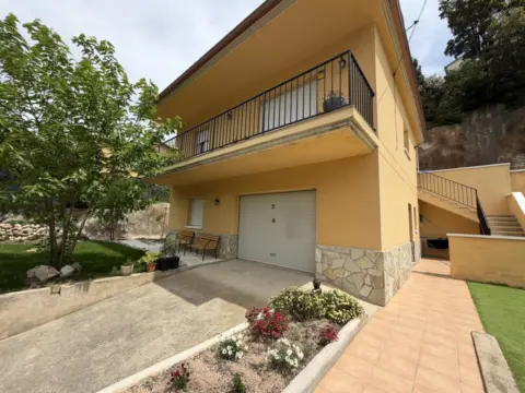 Casa en Carrer del Lliri, 1