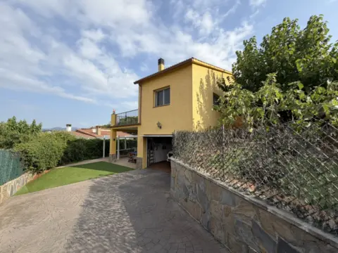 Casa en Carrer del Pinsà