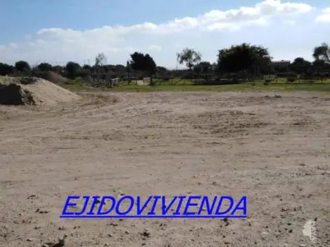 Terreno en Tarambana