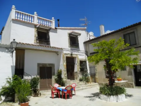 Casa en calle Navalon de Abajo, nº 3